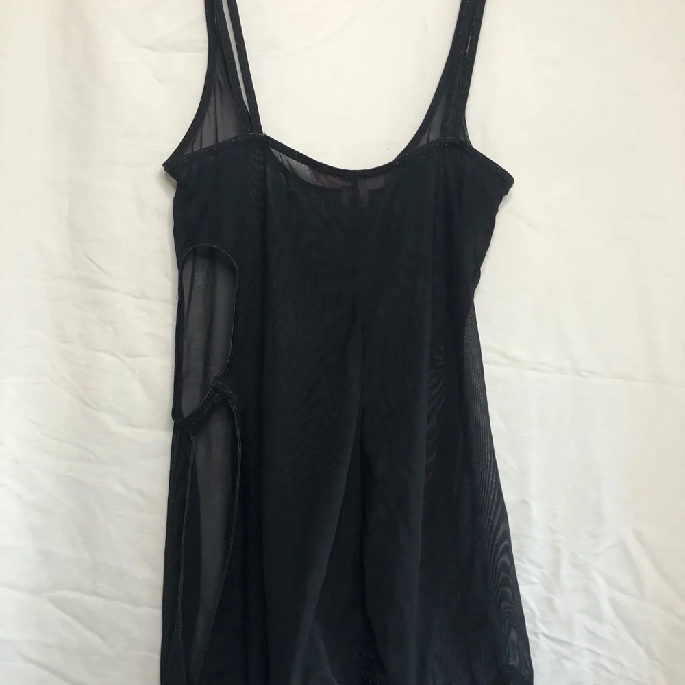 Victoria Secret black size small glittery straps - Picture 3 of 5